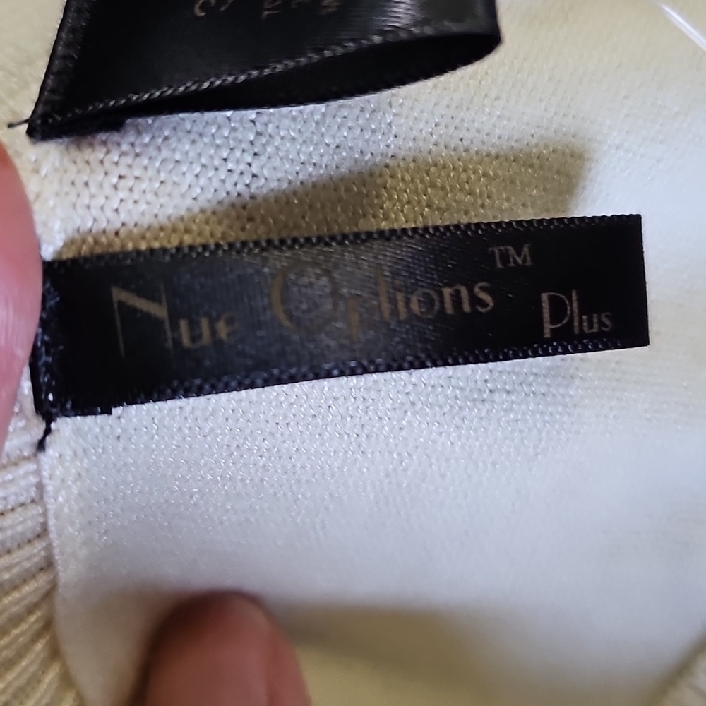 Nue Optionplus NWT Cream Button-Up Cardigan. SIZE 3X - Picture 4 of 10